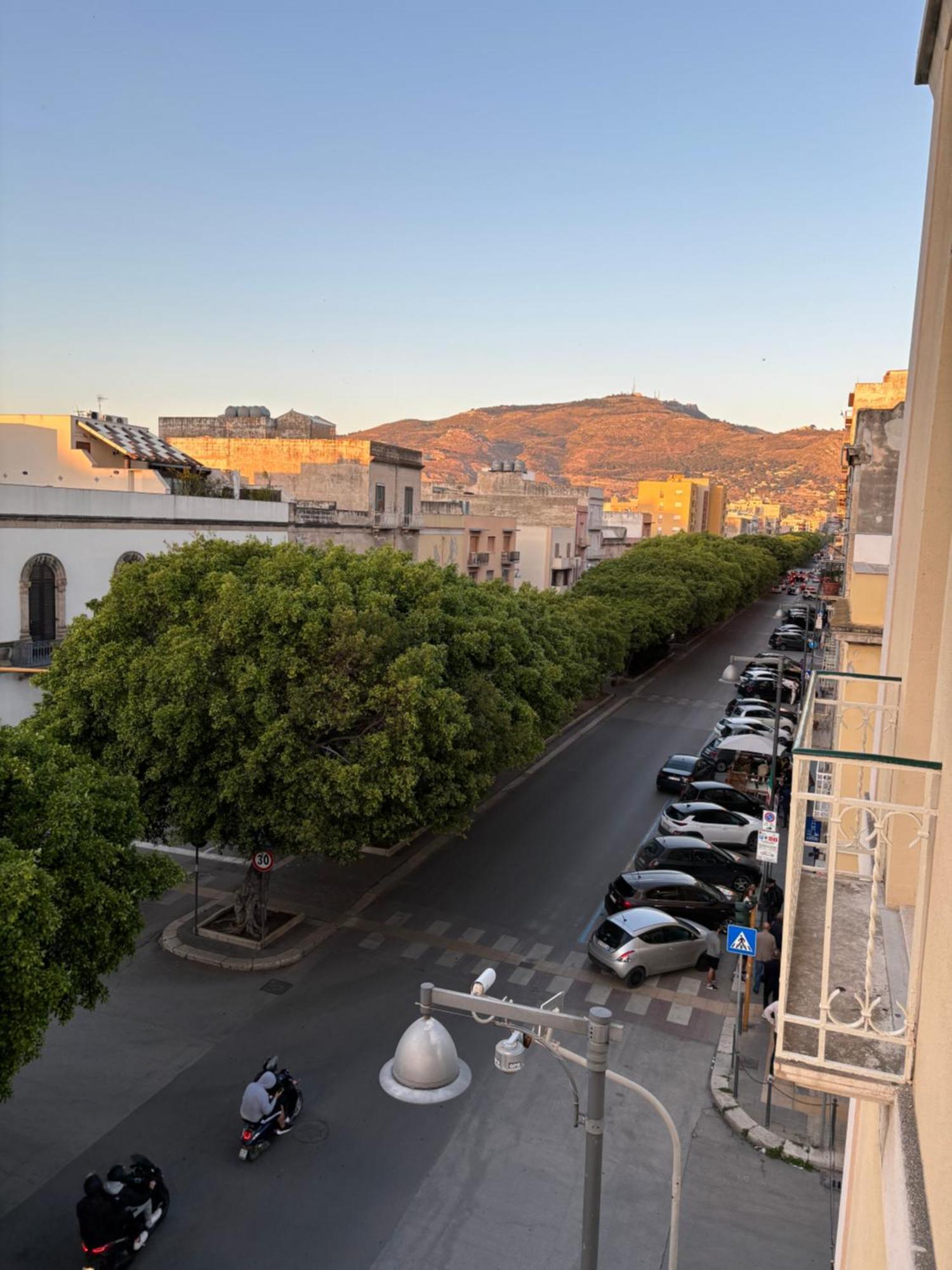 Da Nanae Apartman Trapani Kültér fotó
